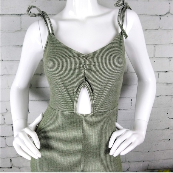 Line & Dot Olive Ribbed Striped Cut Out Jumpsuit SMALL - Picture 2 of 4